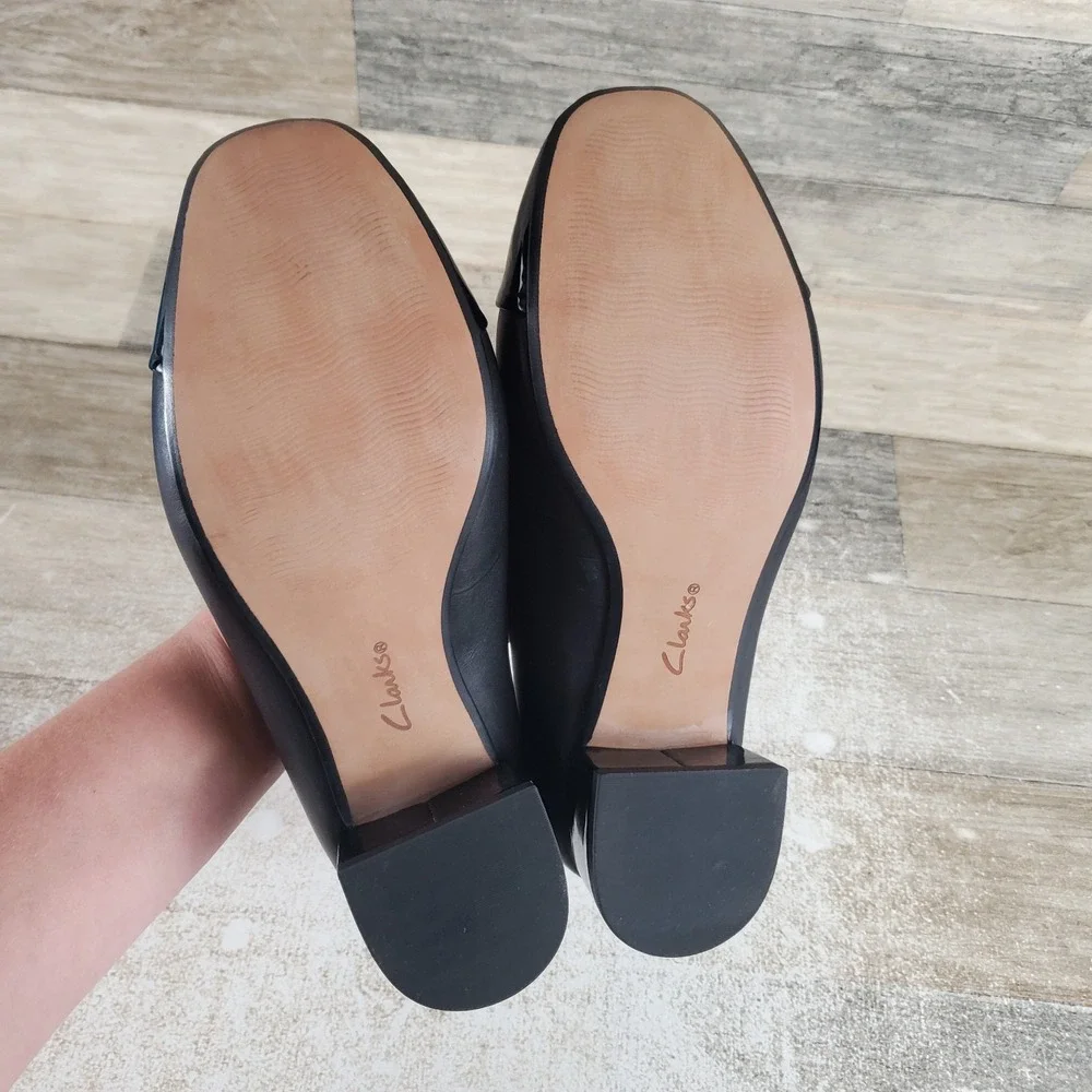 Clarks Marilyn Sara Womens Pumps Sz 8 M Black Patent Leather Slip On Round Toe